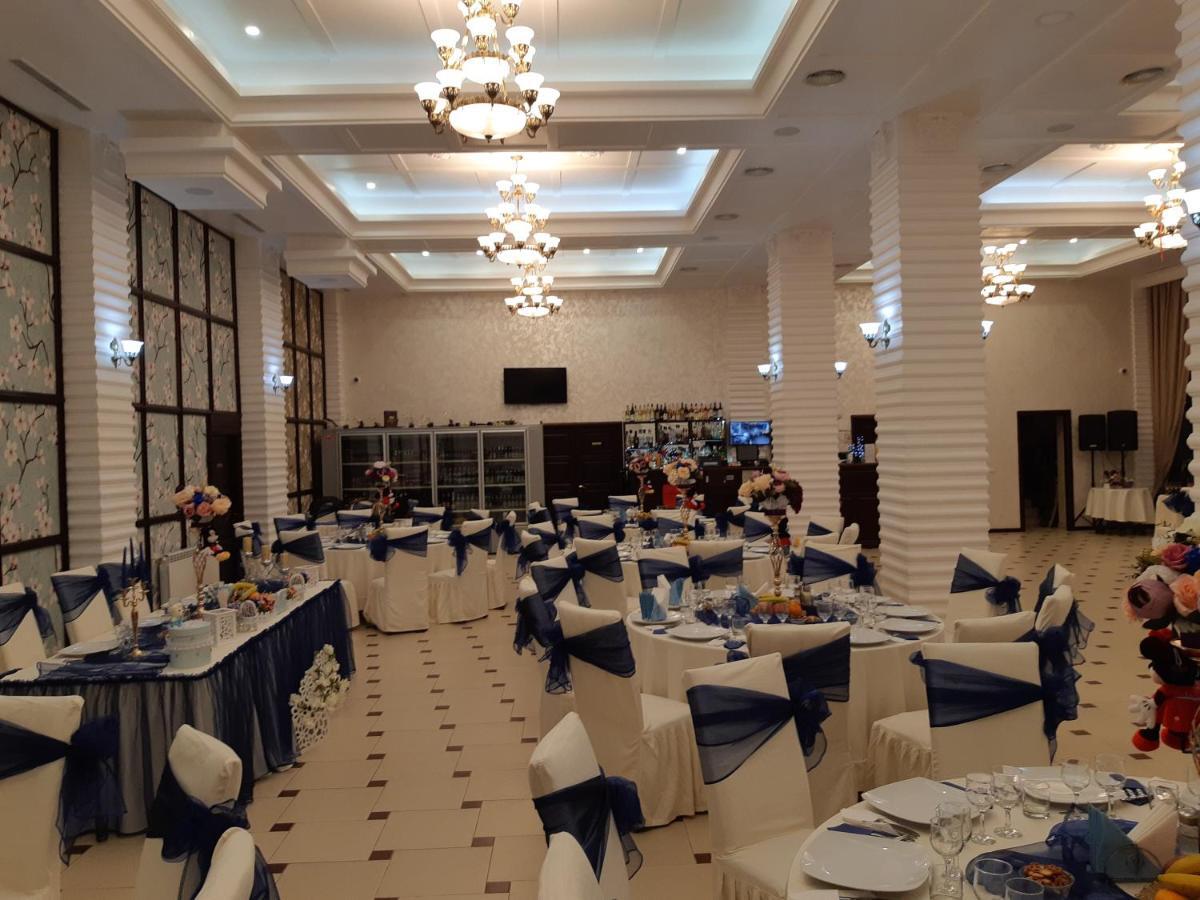 Hotel Ro&Mario Birlad Bagian luar foto